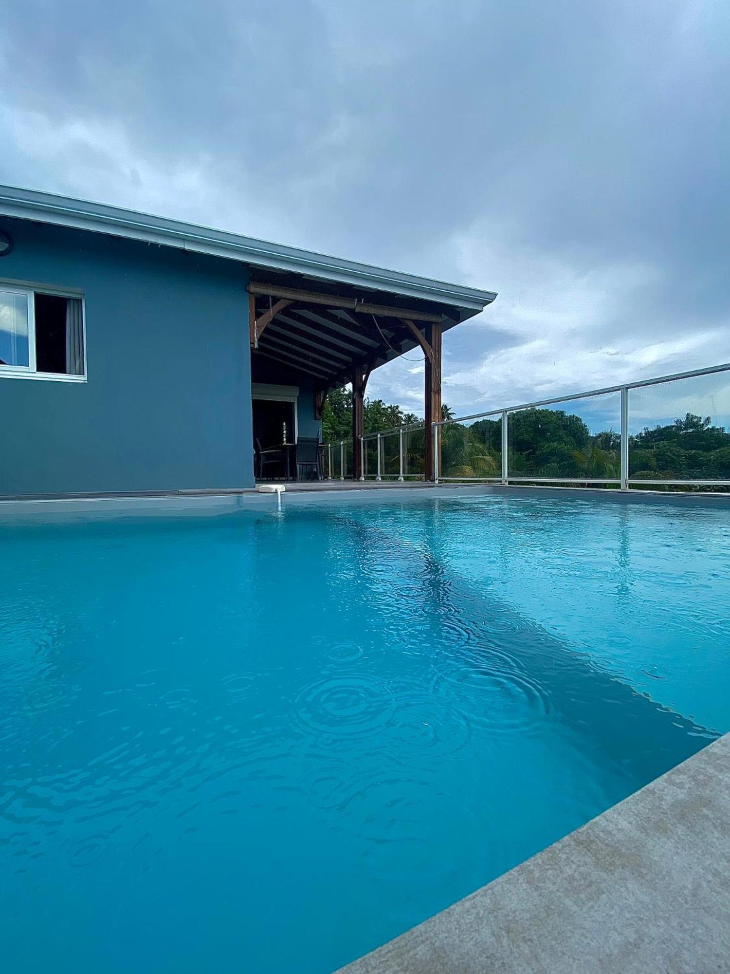 Les Villas Pameyaque 2 F2 Avec 1 Piscine Et 1 F3 Avec 1 Piscine, Superbe Vue Sur La Mer Riviere-Salee Dış mekan fotoğraf